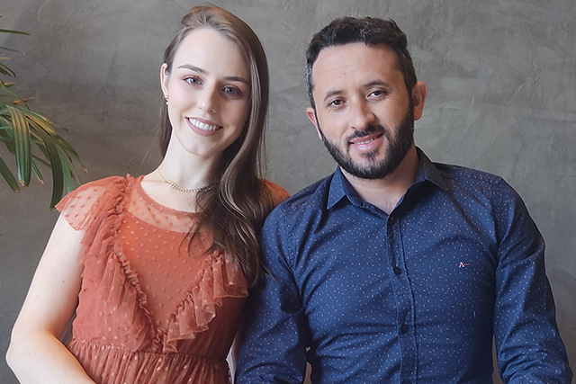 Maria A. E. Menegazzo e Alexsandro F. Gonçalves